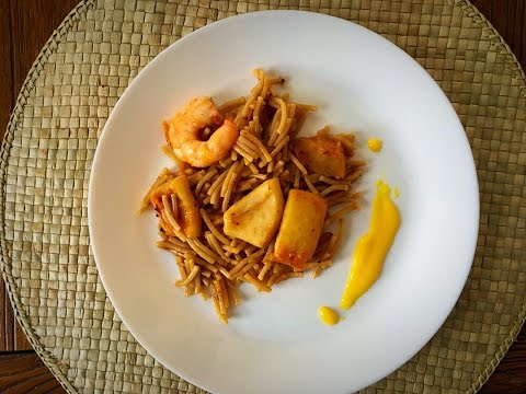 Fideuà marinera