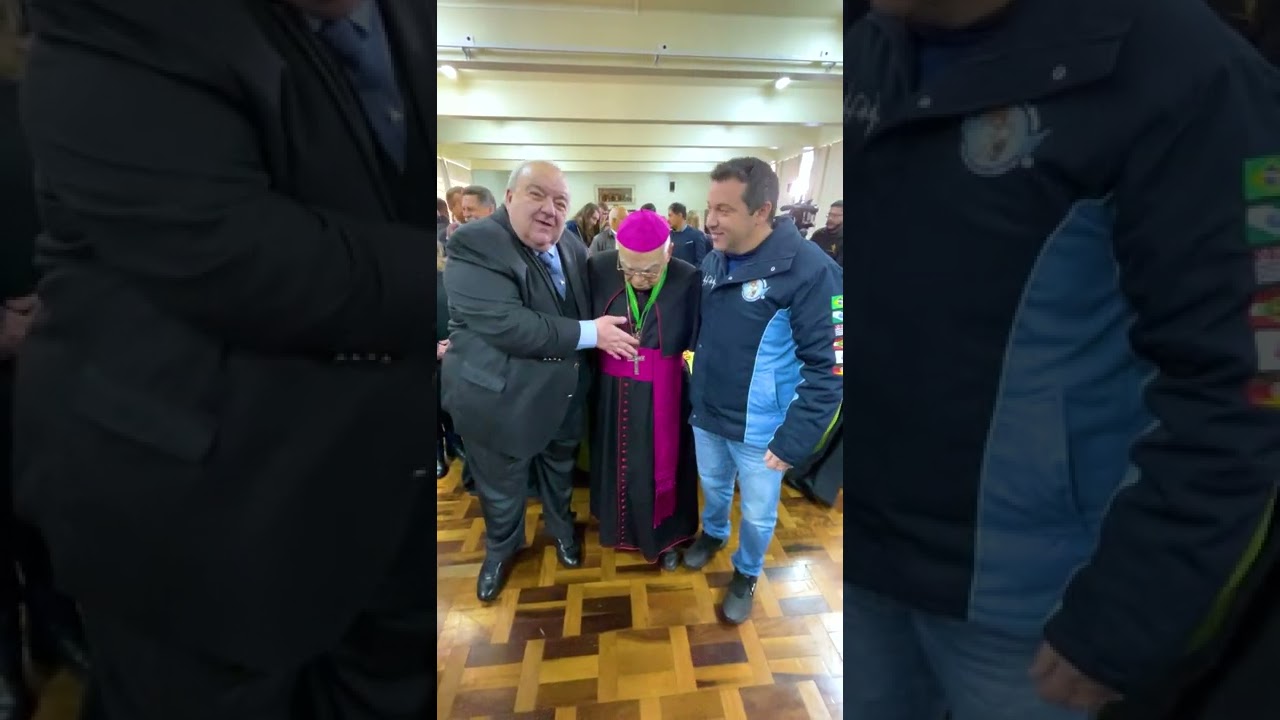 Prefeito Rafael Greca comemora os 96 anos do Arcebispo Dom Pedro Fedalto #shorts