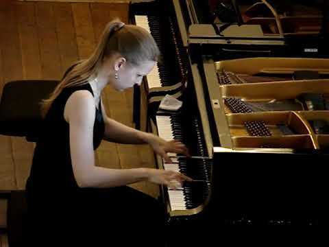 Schumann - Sonata No. 1 in F-sharp minor, Op. 11 - perf. by Olena Antonik