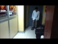 Dr Limay Dominando Su Patineta En Su Consultorio