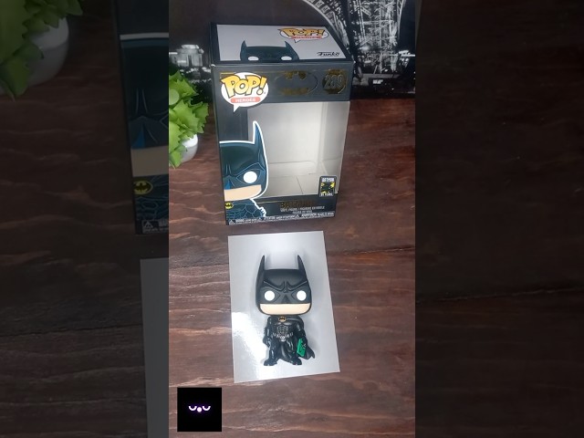 Vídeo relacionado con Funko Pop! Movies: BM 85th - Batman - Batman 1989 - Figura de Vinilo Coleccionable - Idea de Regalo- Mercancia Oficial - Juguetes para Niños y Adultos - Movies Fans - Muñeco para Coleccionistas