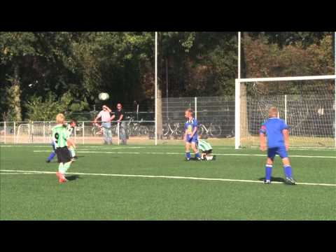 Kanjers van de E2 s.v. Gramsbergen tegen Vroomshoopse Boys