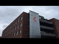 Coloriet blij met goedkeuring coronavaccin Moderna