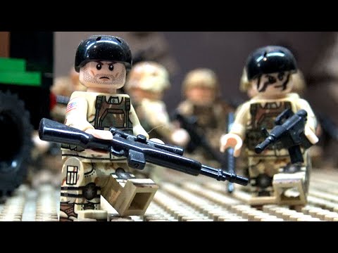 Black Hawk Down Helicopter Crash Battle in LEGO by Brickmania