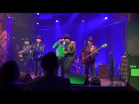 La Nueva Estrategia & La Fiera De Ojinaga -Lo Dice El Corazon “En ViVo