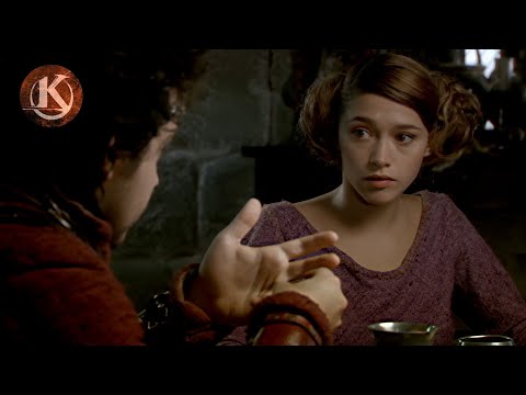 Azénor (Emma de Caunes) I Kaamelott
