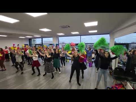 KOCHAM BABCIE  NIE TYLKO OD ŚWIĘTA