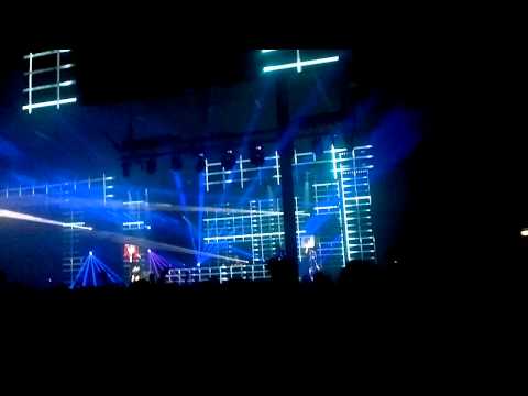 New World Punx - Live Amsterdam - "Flight 643"