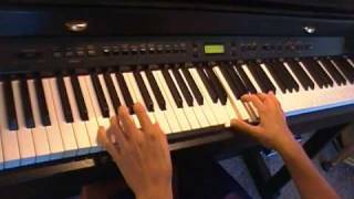 "A Charlie Brown Thanksgiving" theme (piano)