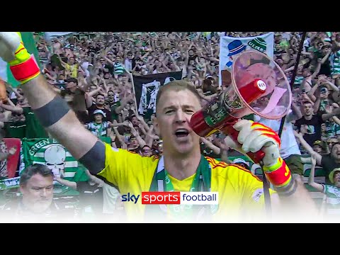 Joe Hart singing with the fans at Celtic Park! 📣🕺
