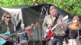 Tedeschi Trucks Band - Standing on the Edge (Wanee 2011)