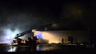 preview picture of video 'Incendie au dépôt du magasin Mutant de Toulenne'