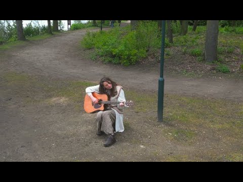 Kelsey Kluijtmans - Thinking Too Much