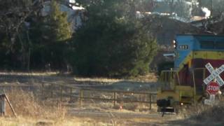 preview picture of video 'Texas & Northern RR (TN 993) at Lone Star, Tx. 02/16/2010 ©'