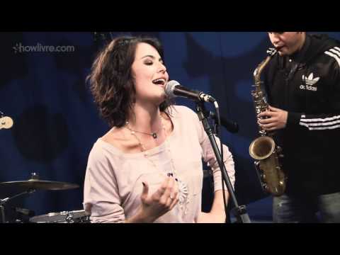 Guga Machado em "D'oxum" part. Tabatha Fher no Estúdio Showlivre 2013