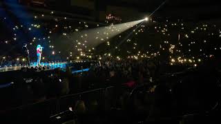 Brynn Cartelli “use somebody” Kelly Clarkson Tour