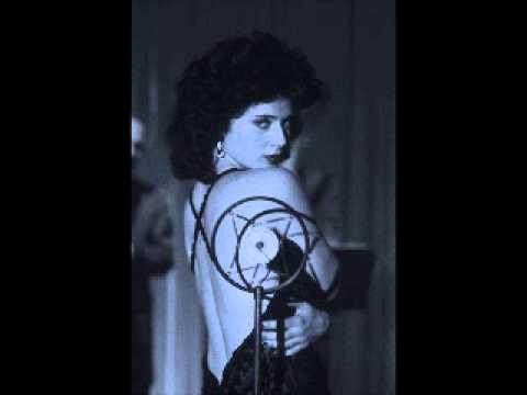 Isabella Rossellini - Blue Star (Blue Velvet Recording Sessions)