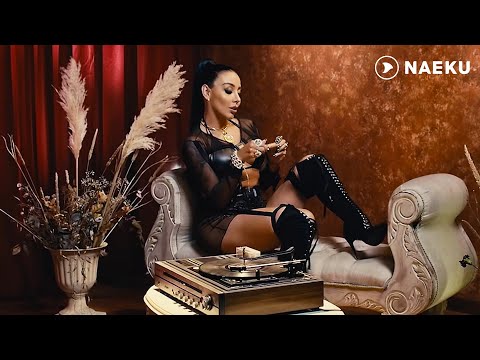 Marcela Reyes - Se Pega ft. Randy Nota (Official Video)