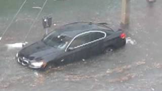 BMW 335 rescue from the flood by its female owner