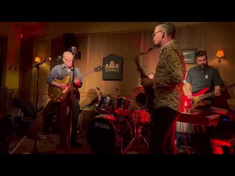 Tomas Bergman - Call My Job