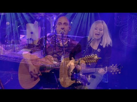 HARTMANN - 'When the rain begins to fall' feat. Ina Morgan (live & acoustic)