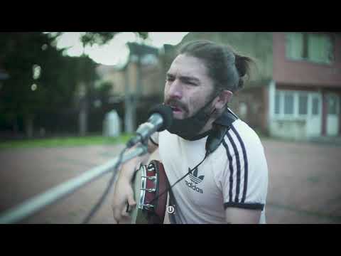 Javier Fernandez of Aguas Ardientes - 5 Malparidos / U Window