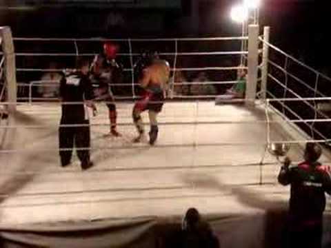 Igor Martins 3 round (Estimulo de Muay Thai 11/11/2007)