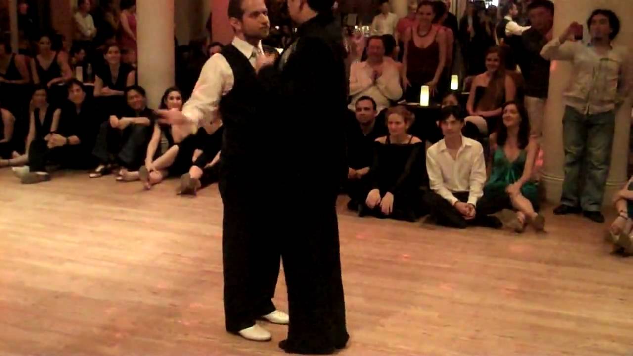 Tango "Quejas de Bandoneon" by Vladimir Estrin and Meng Wang
