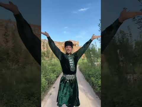 Uyghur dance