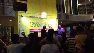 Ruin by selling out/ Fo (butterfingers cover) by 98&#39;s keppel road