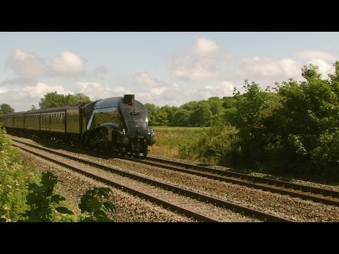 Prestatyn 27.7.2014 - 60009 Union of South Africa & 47245 on 1Z94 North Wales Coast Express