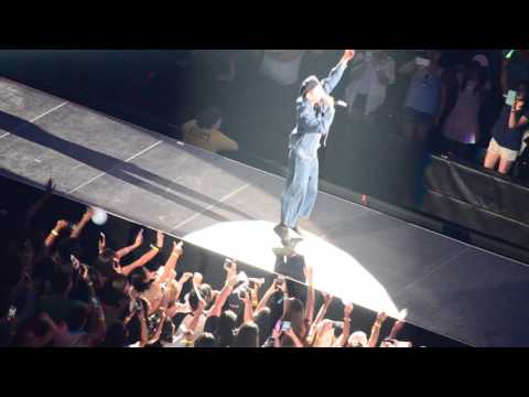 Hug Me - Crush [close up fancam] @ KCON NY 160624 (June 24, 2016)