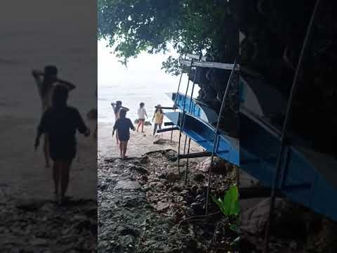 catarman dauis beach