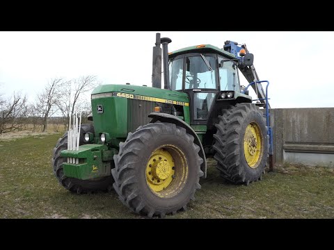 John Deere 4450 sitting tight Mixing up the Manure Tank | Manure 2020 | Danish Agriculture