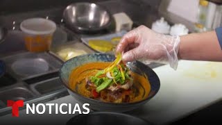 Sabor Latino: El ingrediente secreto para elaborar un pescado hawaiano | Noticias Telemundo