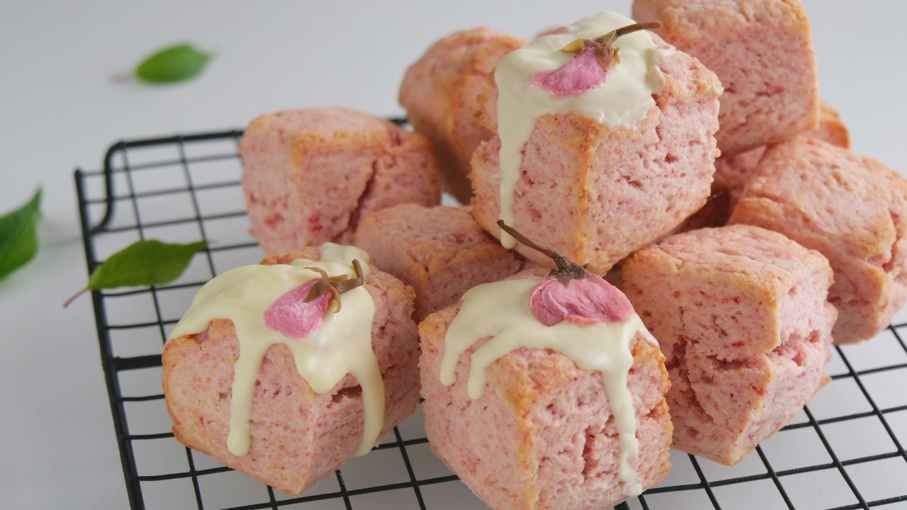 【春色の桜スコーン🌸優しいピンクの可愛いスコーンです】Soft Pink Sakura Scones