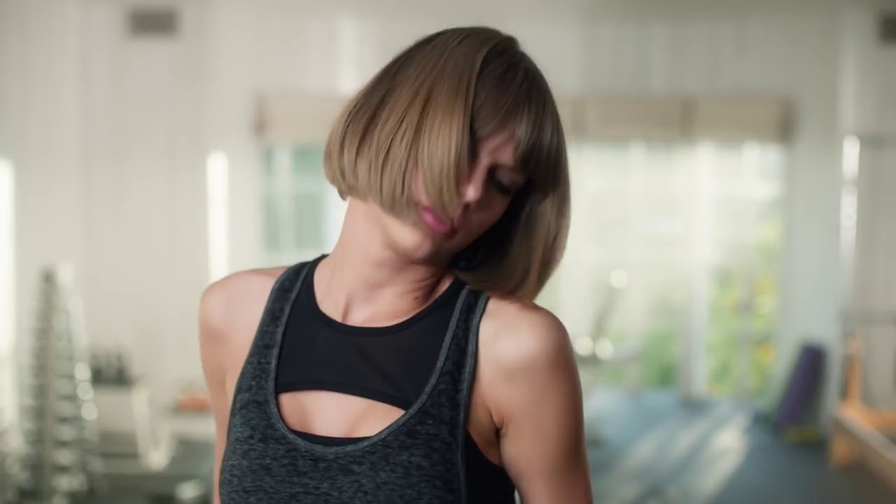 Apple Music &ndash; Taylor vs Treadmill - YouTube