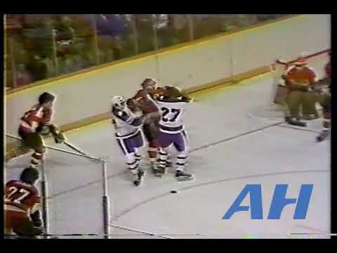 NHL Oct. 22, 1977 Toronto Maple Leafs v Philadelphia Flyers (hits) Darryl Sittler v Bob Kelly (hit)