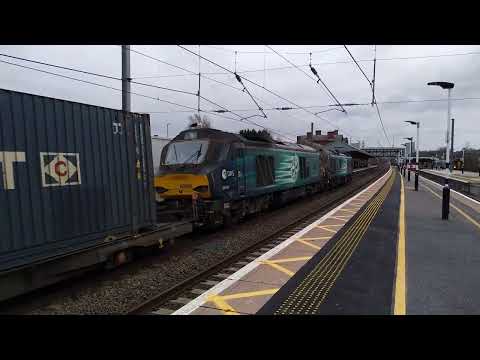 DRS 88005 + 68004 passing South through Grantham with LNER 800112 speeding North 04/03/2023