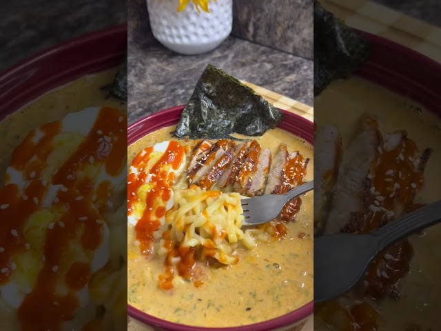 Vídeo relacionado con Ramen Kit Bowl Comida Japonesa Fideos Sopa Amante Sudadera