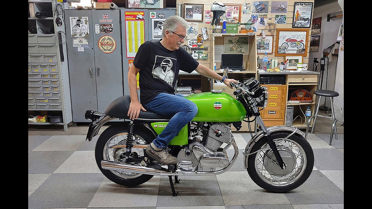 Laverda SF750 restoration by Loscar Motorcycles. Part 6