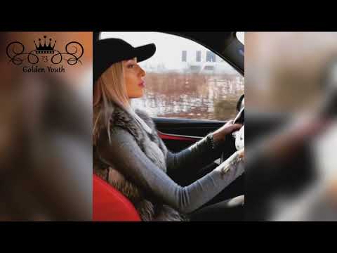 Блондинка на Bmw X5m / Blonde on Bmw X5m