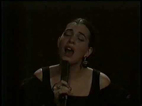 Madredeus Live Brasil "Milagre" - Teatro Municipal, São Paulo (1994)