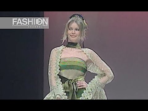 VICTORIO & LUCCHINO Fall 1993 Madrid - Fashion Channel