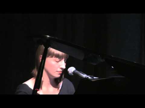 Kinga Suchora & POEFONIA - Kwadrat