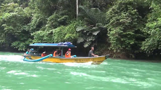 preview picture of video 'Beautiful Indonesia - Wisata Sungai di Green Canyon, Cijulang, Pangandaran - Long take - Full HD'