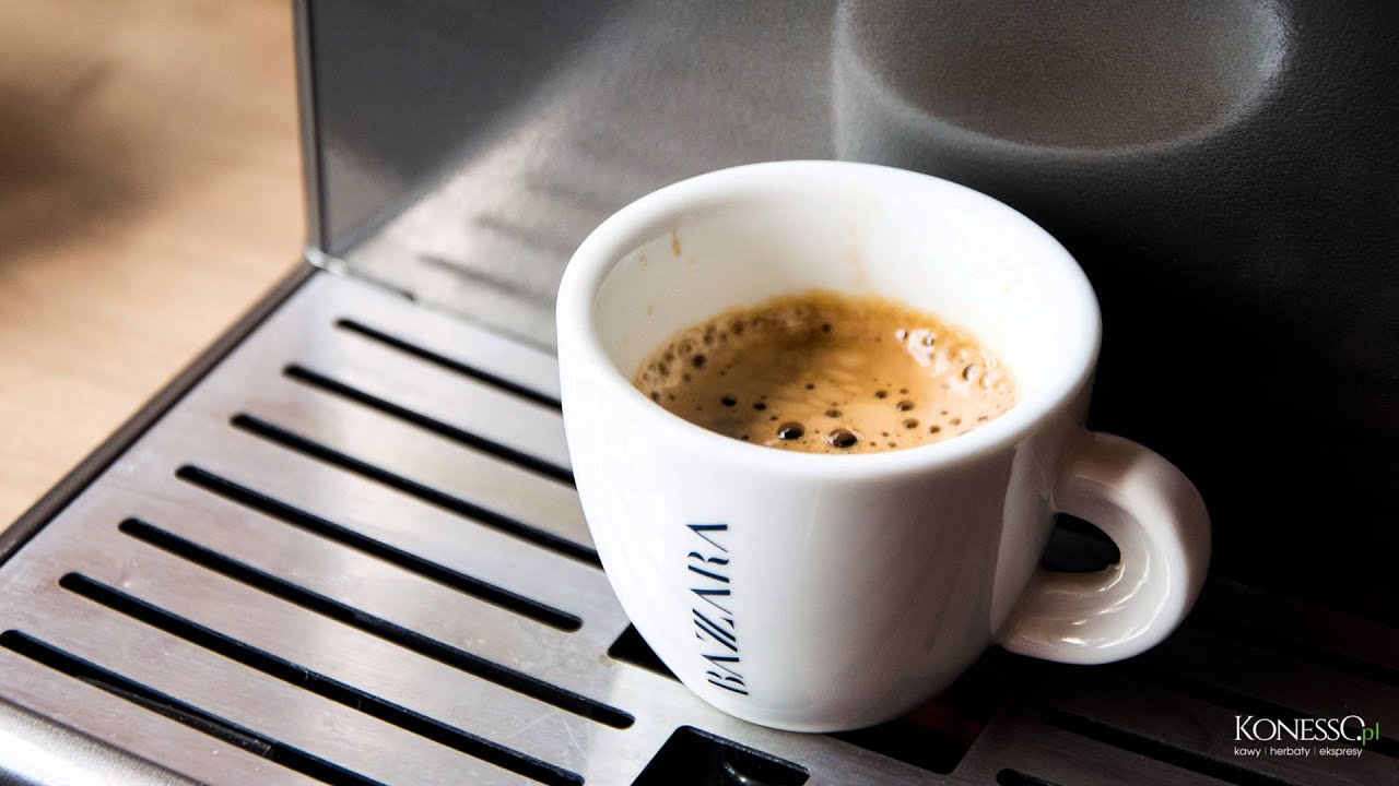 Saeco Lirika One Touch Cappuccino prezentacja ekspresu