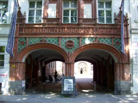 Berlin in Spring - (1/4) What a city ! (music: Paul Godwin - Foxtrot & Tango)