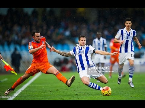 La Liga | Real Sociedad de Futbol 2:0 Valencia CF | All Goals & Highlights 10/01/16 HD