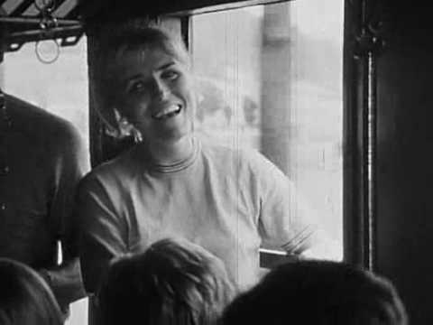 Marjana Deržaj - Vozi me vlak v daljave